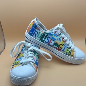 No Brand‎ Cruise Girl Sneakers, size 5.5, excellent condition